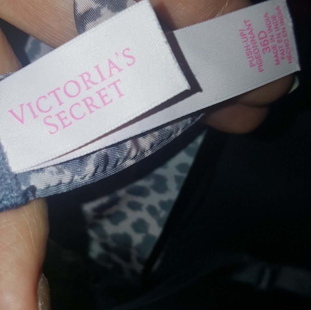 VS bra